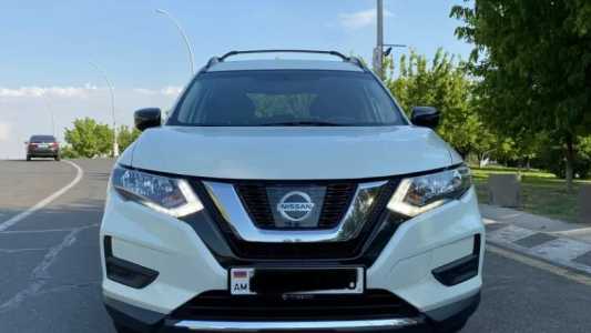 Nissan Rogue, Бензин, 2017