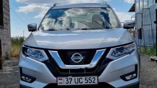 Nissan Rogue, Бензин, 2017