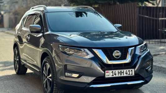 Nissan Rogue, Бензин, 2017