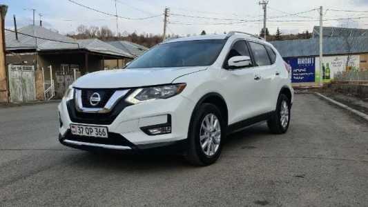 Nissan Rogue, Бензин, 2017