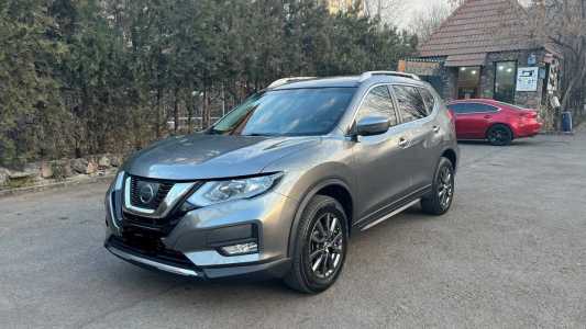 Nissan Rogue, Бензин, 2017