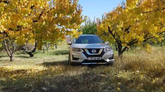 Nissan Rogue, Бензин, 2017