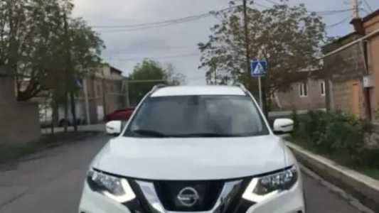 Nissan Rogue, Бензин, 2017