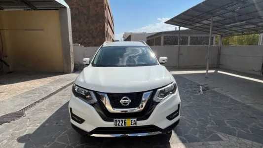 Nissan Rogue, Бензин, 2017