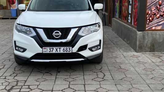 Nissan Rogue, Бензин, 2017