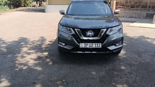 Nissan Rogue, Бензин, 2018