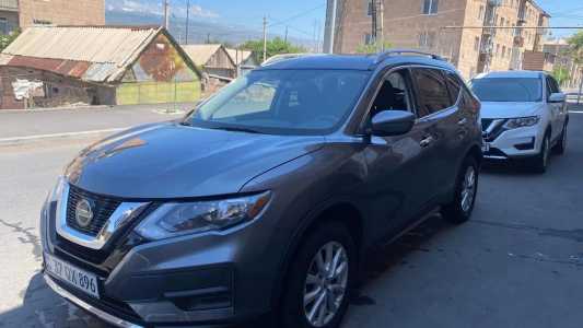 Nissan Rogue, Бензин, 2018