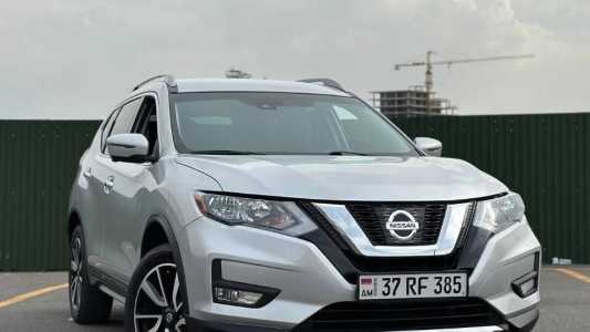 Nissan Rogue, Бензин, 2018