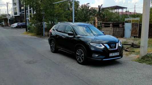 Nissan Rogue, Бензин, 2018