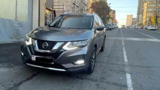 Nissan Rogue, Бензин, 2018