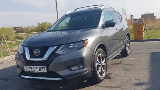 Nissan Rogue, Бензин, 2018