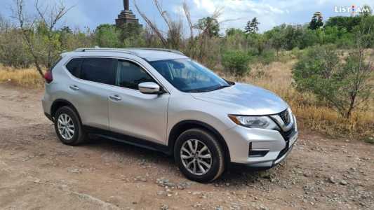 Nissan Rogue, Бензин, 2018