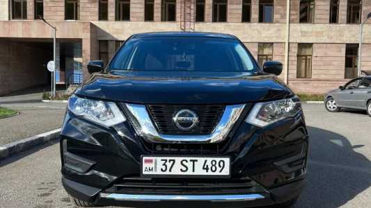 Nissan Rogue, Бензин, 2018