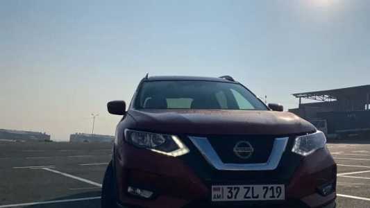 Nissan Rogue, Бензин, 2018