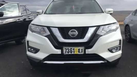 Nissan Rogue, Бензин, 2018