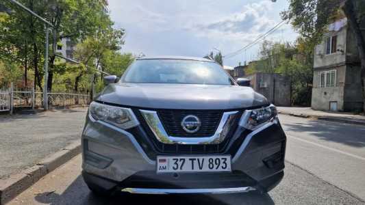 Nissan Rogue, Бензин, 2018