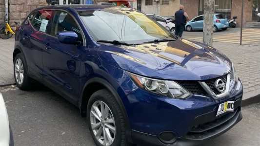 Nissan Rogue Sport, Бензин, 2017