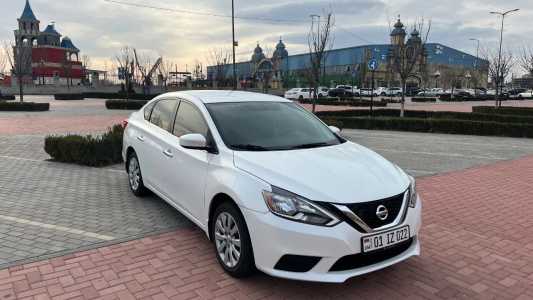 Nissan Sentra, Бензин, 2017