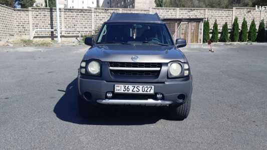 Nissan Xterra, Бензин, 2002