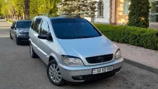 Opel Zafira, Бензин, 2005