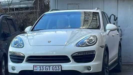 Porsche Cayenne, Бензин, 2011