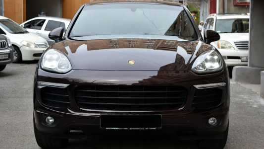 Porsche Cayenne, Бензин, 2015