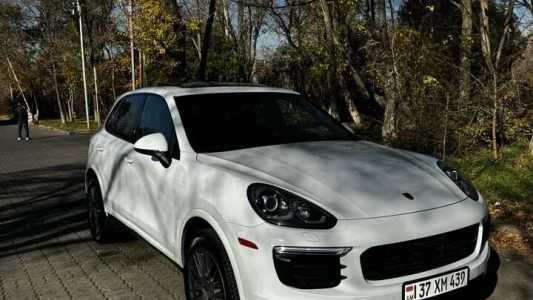 Porsche Cayenne, Бензин, 2017