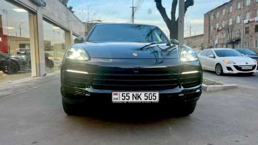 Porsche Cayenne, Бензин, 2019