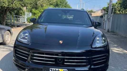 Porsche Cayenne, Бензин, 2019