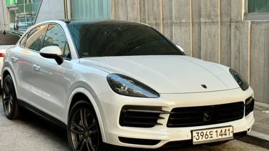 Porsche Cayenne (PO536), 2020