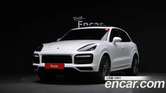 Porsche Cayenne (PO536), 2020