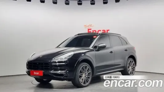 Porsche Cayenne (PO536), 2021