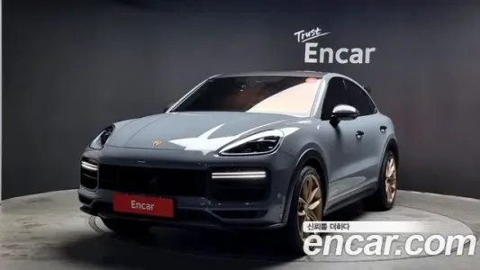 Porsche Cayenne (PO536), 2022