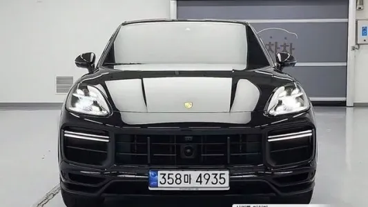 Porsche Cayenne (PO536), 2023