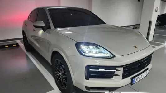 Porsche Cayenne (PO536), 2024