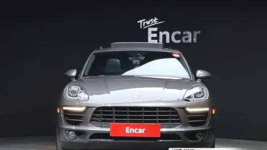 Porsche Macan, 2018