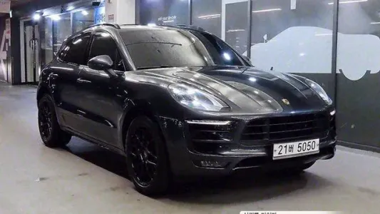 Porsche Macan, 2018