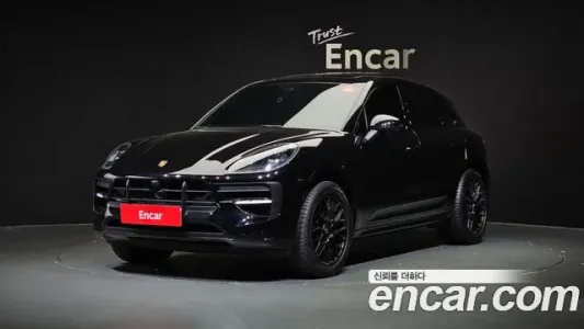 Porsche Macan, 2021