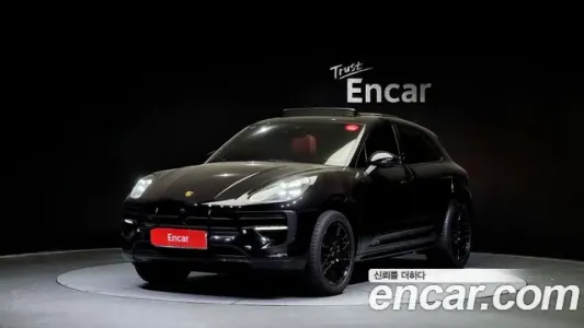 Porsche Macan, 2021