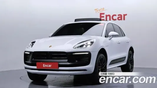 Porsche Macan, 2022