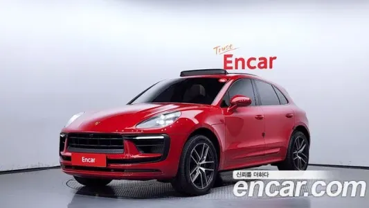 Porsche Macan, 2022