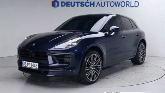 Porsche Macan, 2022