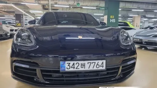 Porsche Panamera (971), 2018