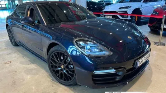 Porsche Panamera (971), 2018