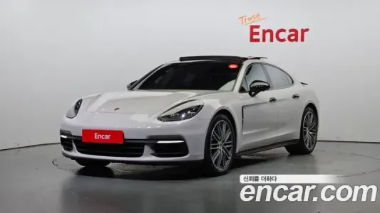 Porsche Panamera (971), 2018