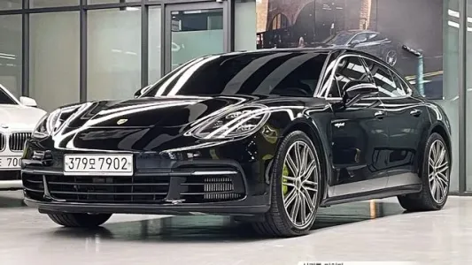 Porsche Panamera (971), 2019