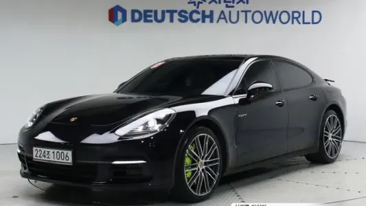 Porsche Panamera (971), 2020