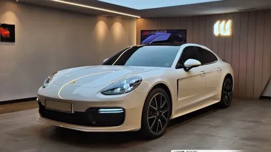 Porsche Panamera (971), 2020