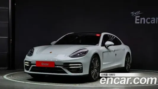 Porsche Panamera (971), 2021