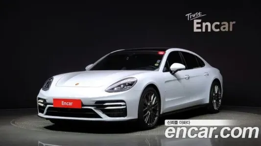 Porsche Panamera (971), 2021